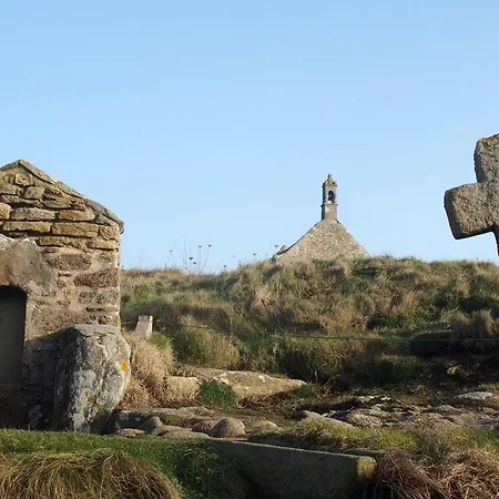 Ti Ker * Plourin (Finistere)